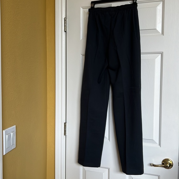 NWOT Nike sweatpants - Picture 6 of 7